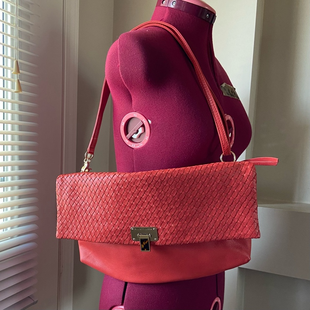 Elliott Lucca coral salmon orange colour woman Boho hand bag. Used.